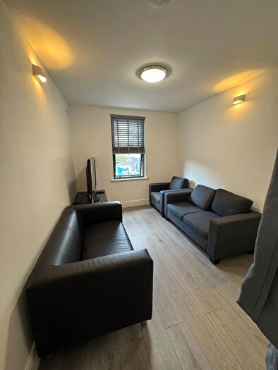 1 Bedroom Apartment To Rent In Voss Street, London, E2