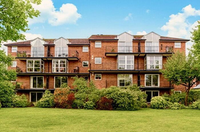 3 Bedroom Apartment For Sale In Paveley Drive, Morgans Walk, Battersea., SW11