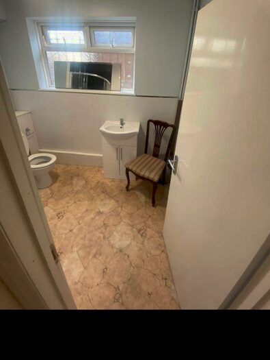 10 Bedroom Flat To Rent In Laird Street, Liverpool, CH65