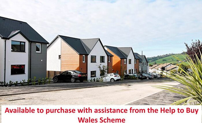 3 Bedroom Semi Detached House For Sale In Cae`R Pandy, Penrhyncoch, SY23