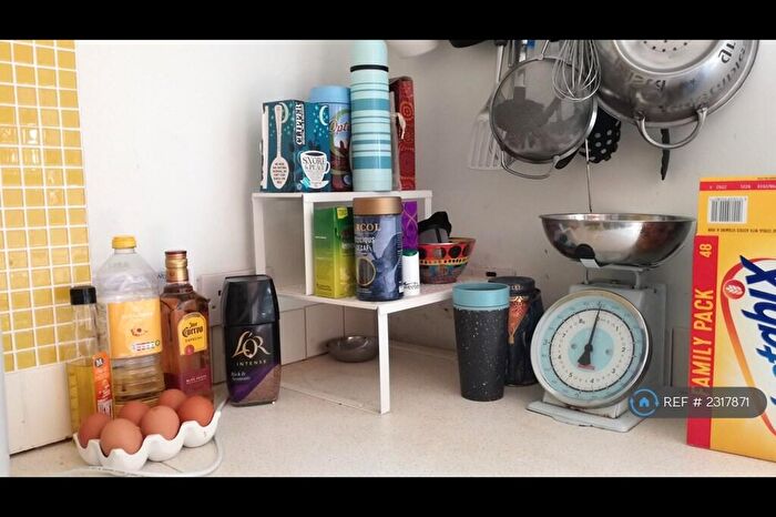 1 Bedroom Flat To Rent In Loraine Road, London, N7