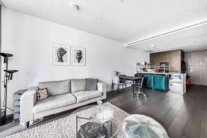 1 Bedroom Flat For Sale In Park Drive, London, E14