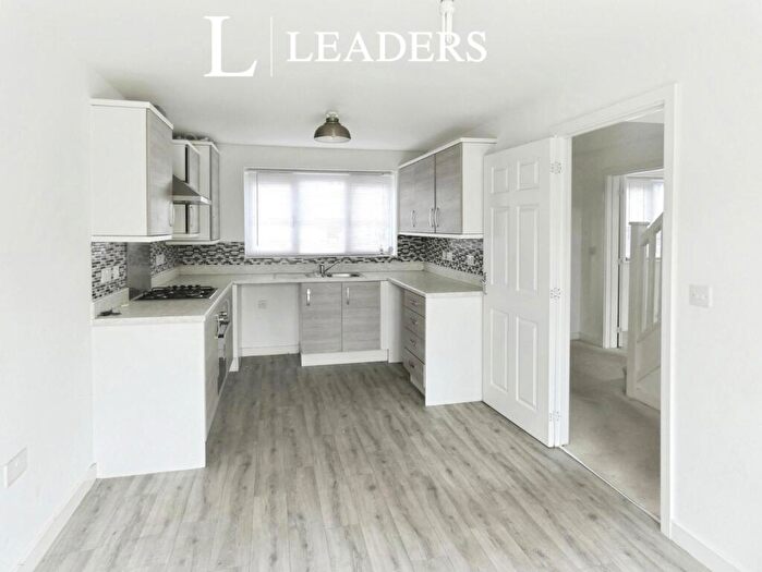 3 Bedroom Detached House To Rent In Mandalay Road, Pleasley, NG19