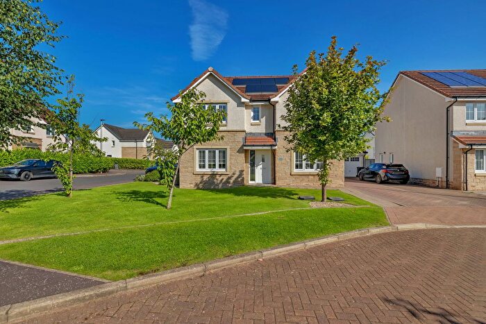 4 Bedroom Detached House For Sale In Rosemont Crescent, Barrhead, Glasgow, East Renfrewshire, G78