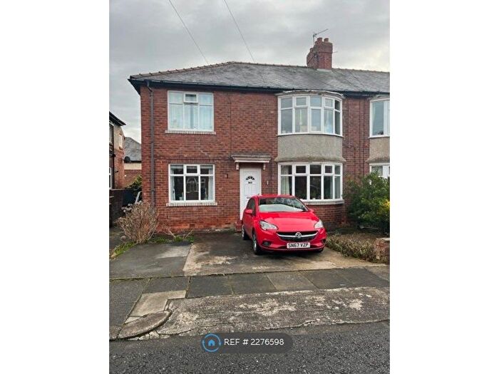 2 Bedroom Flat To Rent In Byker, Newcastle Upon Tyne, NE6