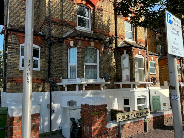 2 Bedroom Apartment To Rent In Guildhall Street, Folkestone, CT20