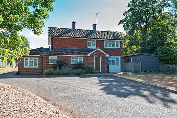 5 Bedroom Detached House For Sale In Old Dover Road, Canterbury, CT1
