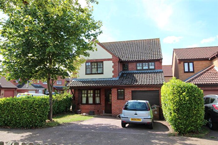 4 Bedroom Detached House To Rent In Charles Melrose Close, Mildenhall, Bury St. Edmunds, IP28