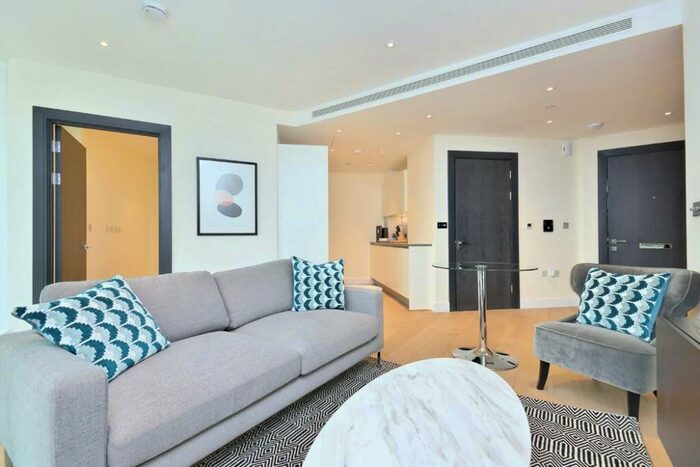 2 Bedroom Apartment To Rent In Sophora House, Chelsea Bridge Wharf, Battersea, SW11
