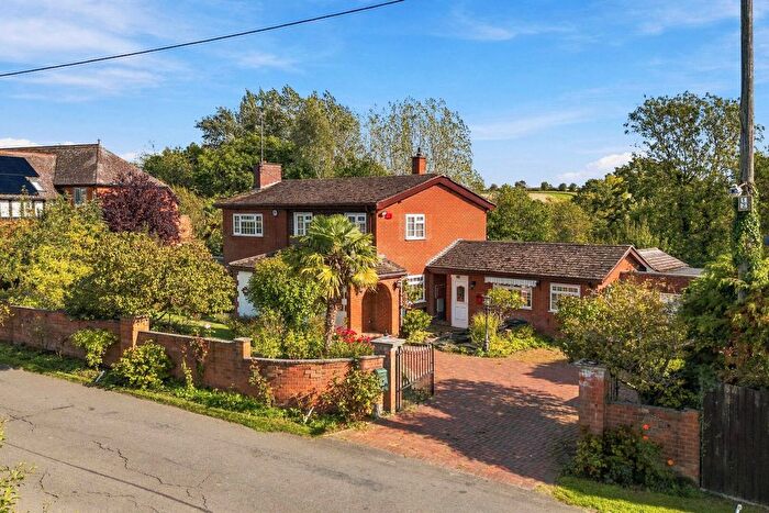4 Bedroom Detached House For Sale In Bourton Lane, Birdingbury, CV23