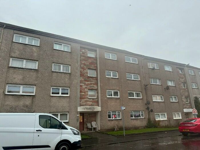 2 Bedroom Flat To Rent In Holyrood Street, Hamilton, Lanarkshire, ML3