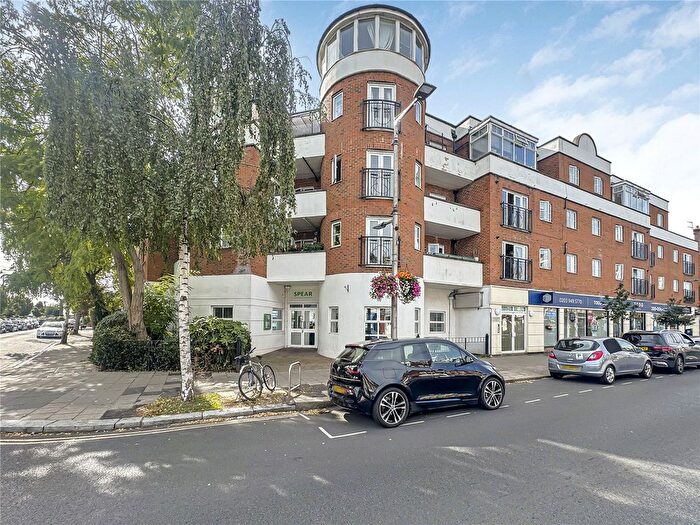 1 Bedroom Flat For Sale In Heath Road, Twickenham, TW1
