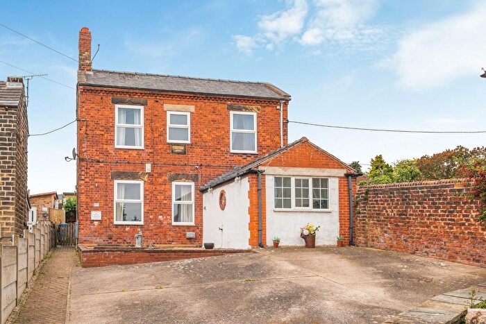 3 Bedroom Detached House For Sale In South Road, High Green, Sheffield, S35
