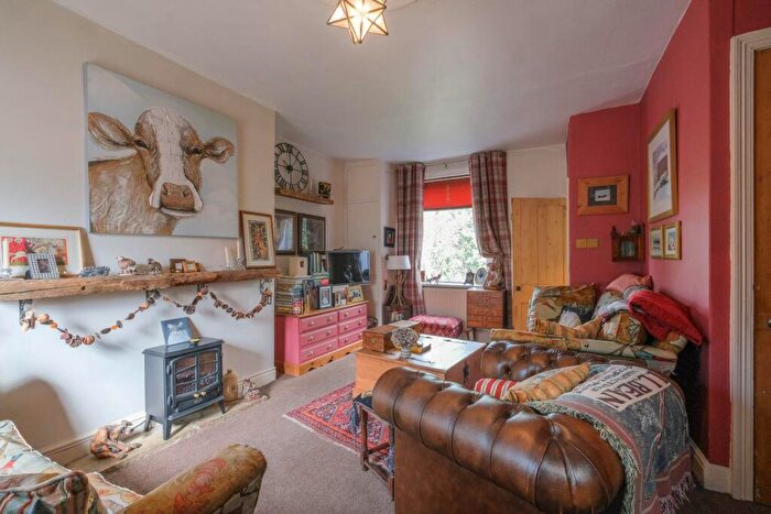 2 Bedroom Terraced House For Sale In Manchester Road, Slaithwaite, HD7