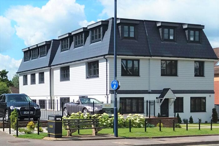 1 Bedroom Flat To Rent In London Road Gold Sub, Cowplain, Waterlooville, PO8