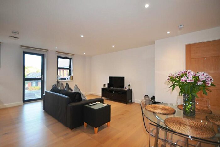 2 Bedroom Apartment To Rent In Finchampstead Road, Wokingham, RG40