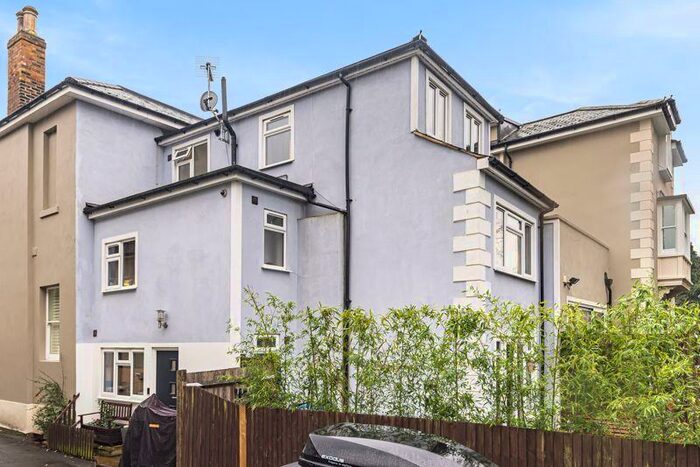 3 Bedroom Semi-Detached House To Rent In The Maples, Upper Teddington Road, Hampton Wick, KT1