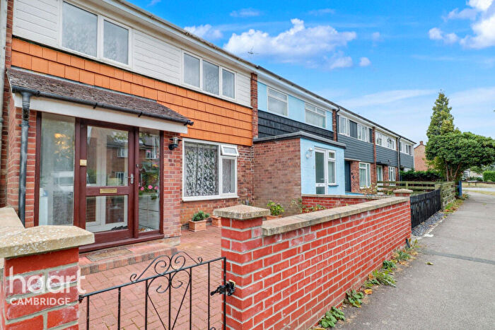 4 Bedroom Terraced House For Sale In Hawkins Road, Cambridge, CB4