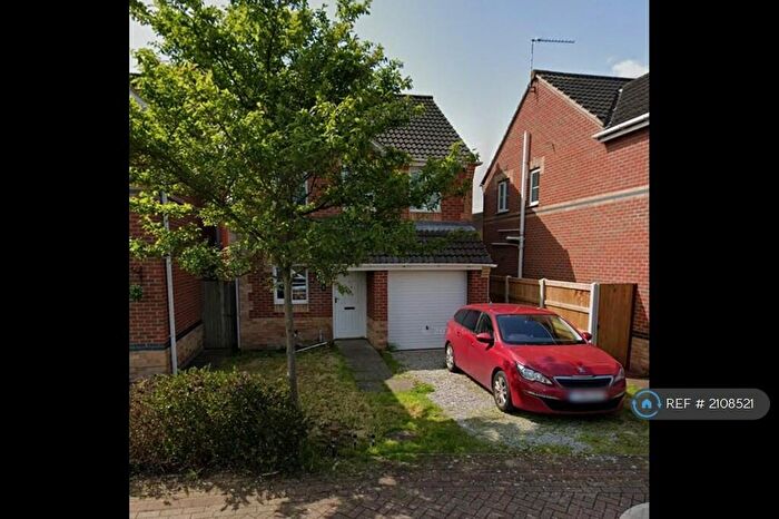 3 Bedroom Detached House To Rent In Stony Close, Stainforth, Doncaster, DN7