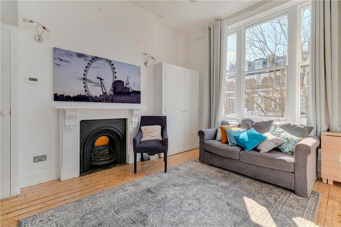 1 Bedroom Flat To Rent In Sinclair Road, Kensington, London, W14