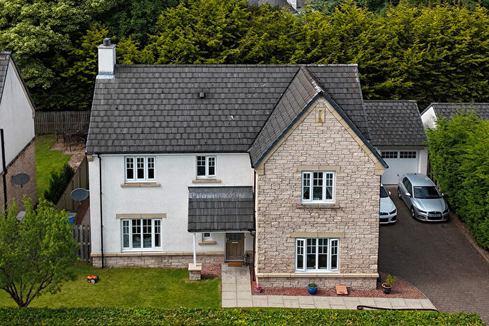 4 Bedroom Detached House For Sale In Graemeslea View, Aberuthven, PH3