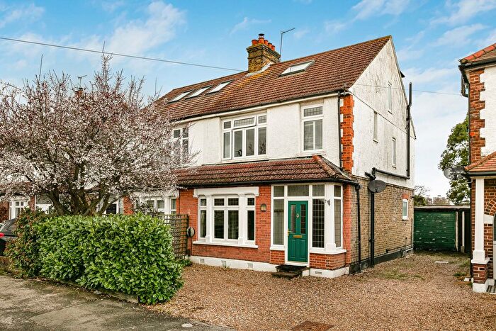 4 Bedroom Semi Detached House For Sale In Manor Lane, Sunbury-On-Thames, Surrey, TW16