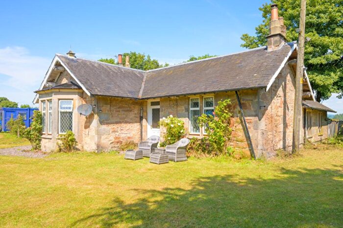 2 Bedroom Detached House For Sale In Balbeggie Avenue, Kirkcaldy, KY1