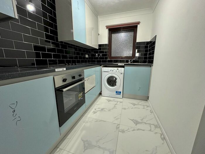 1 Bedroom Studio To Rent In High Street, Yiewsley, UB7