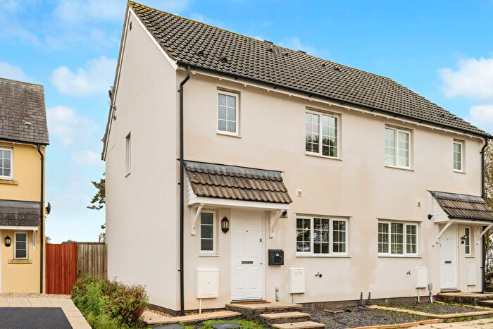 3 Bedroom Semi Detached House For Sale In Greenwood, Willand, Cullompton, EX15