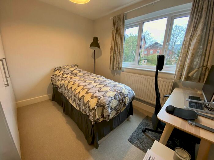 2 Bedroom Apartment To Rent In Lancaster Road, Didsbury, Manchester, M20