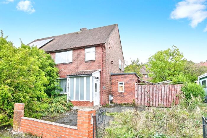 3 Bedroom Semi-Detached House For Sale In Hollyhill Gardens West, Stanley, County Durham, DH9