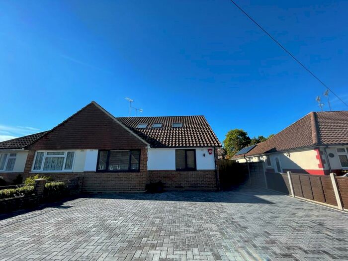 5 Bedroom House To Rent In Ravenswood Road, Burgess Hill, RH15