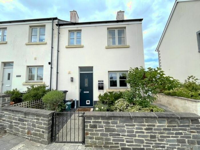 3 Bedroom Semi-Detached House To Rent In Heathland Way, Coed Darcy, Neath, SA10