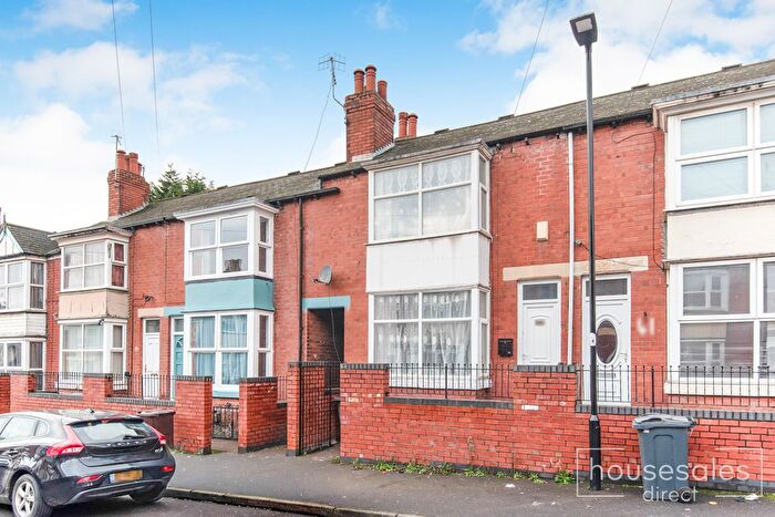 2 Bedroom Terraced House For Sale In Hawkshead Road, Sheffield, S4