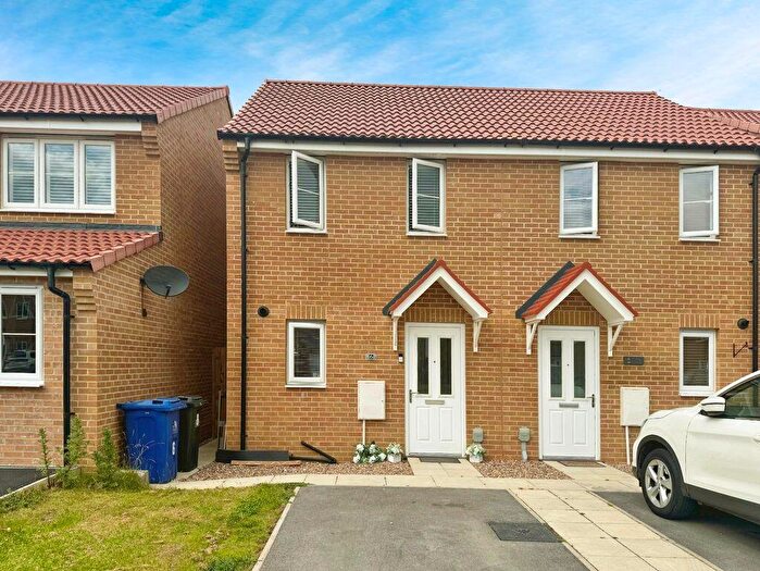 2 Bedroom Semi-Detached House For Sale In Eagle Drive, Humberston, DN36
