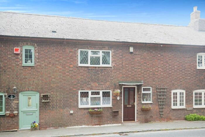 2 Bedroom Terraced House For Sale In Oak Cottages, Street Ashton, Rugby, CV23