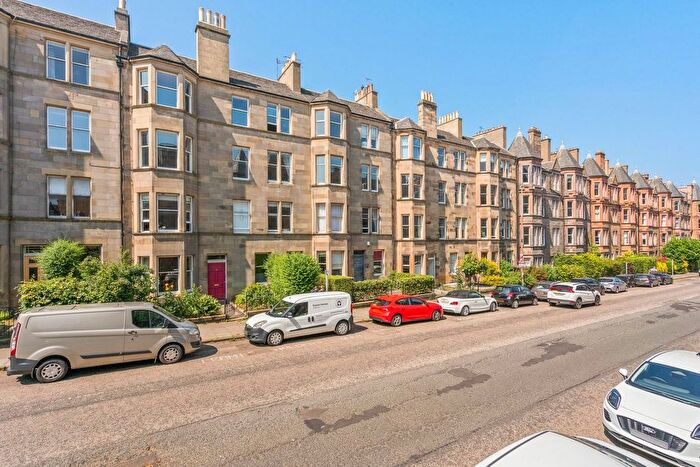 3 Bedroom Flat For Sale In Marchmont Road, Edinburgh, EH9
