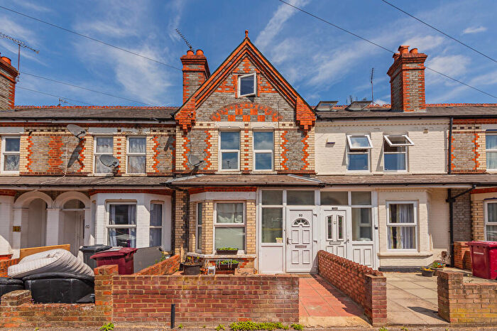 6 Bedroom Terraced House For Sale In Liverpool Road, Reading, Berkshire, RG1