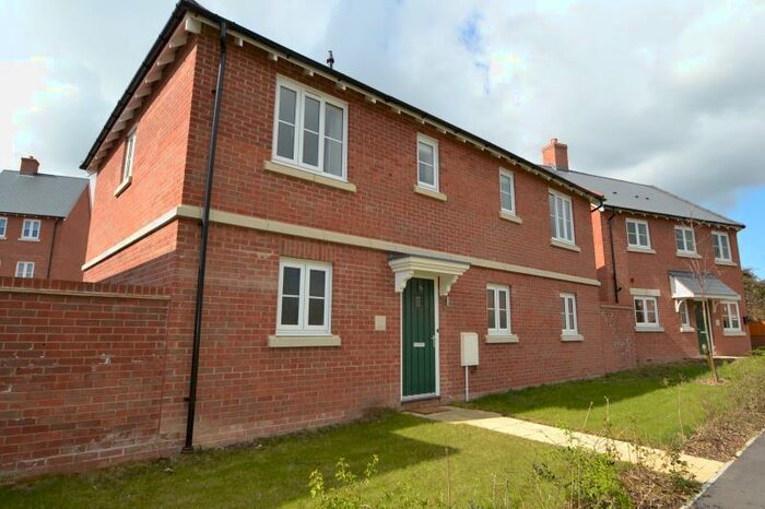 2 Bedroom Flat To Rent In Picket Twenty Way, Andover, Hampshire, SP11