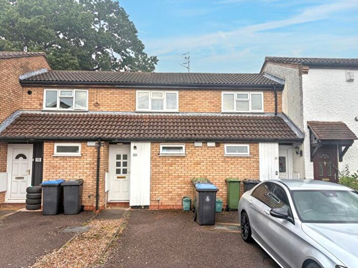 1 Bedroom Terraced House For Sale In Clover Close, Stratford-upon-Avon, Warwickshire, CV37
