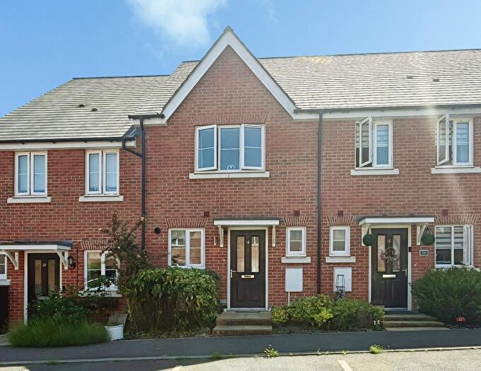 2 Bedroom Terraced House For Sale In High Beeches, Faygate, RH12