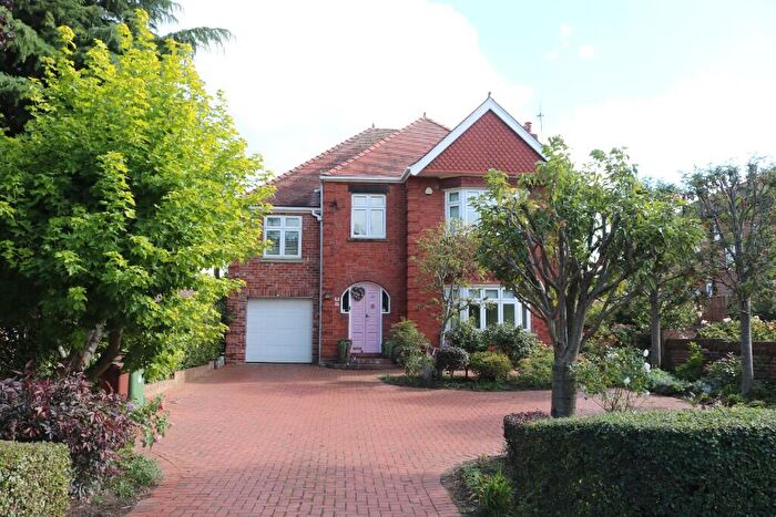 6 Bedroom Detached House For Sale In Burnham Road, Epworth, DN9