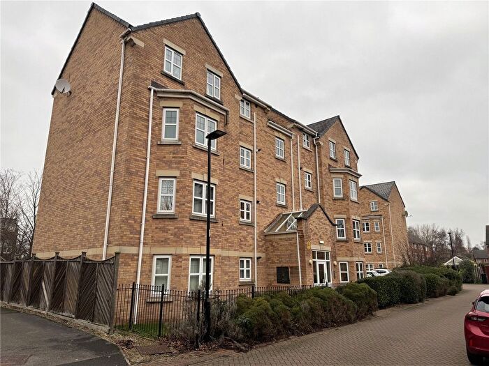 2 Bedroom Flat For Sale In Primrose Place, Doncaster, South Yorkshire, DN4