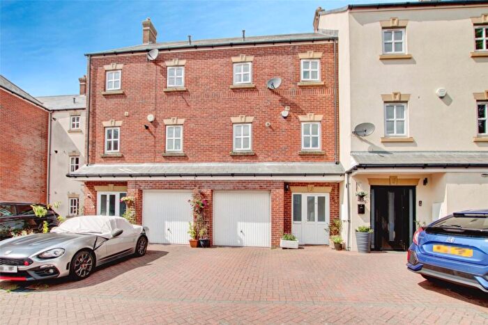4 Bedroom Terraced House For Sale In Taylor Court, Carrville, Durham, DH1
