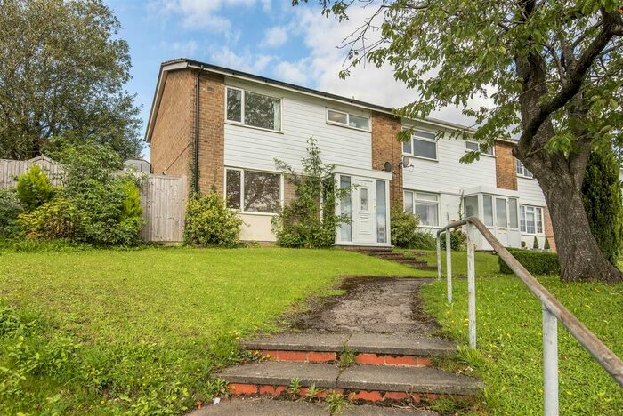 3 Bedroom End Of Terrace House To Rent In The Pastures, Downley, High Wycombe HP13