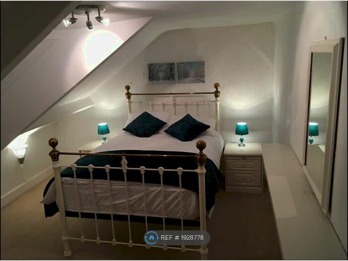 4 Bedroom Maisonette To Rent In Stanhope Road, South Shields, NE33