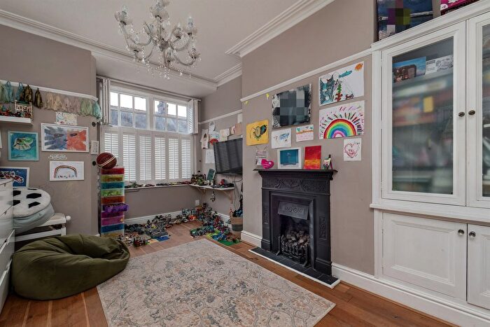 3 Bedroom End Of Terrace House For Sale In Heyes Lane, Alderley Edge, SK9