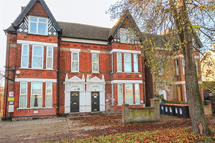 1 Bedroom Apartment For Sale In Clapham Road, Bedford, Bedfordshire, MK41