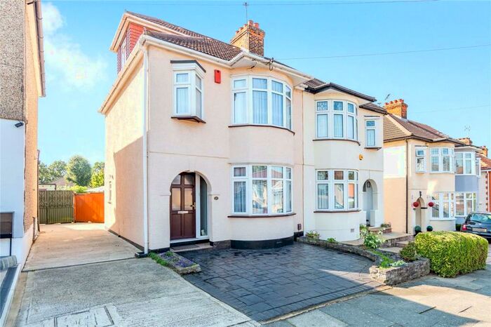 4 Bedroom Semi-Detached House To Rent In Staverton Road, Hornchurch, Essex, RM11