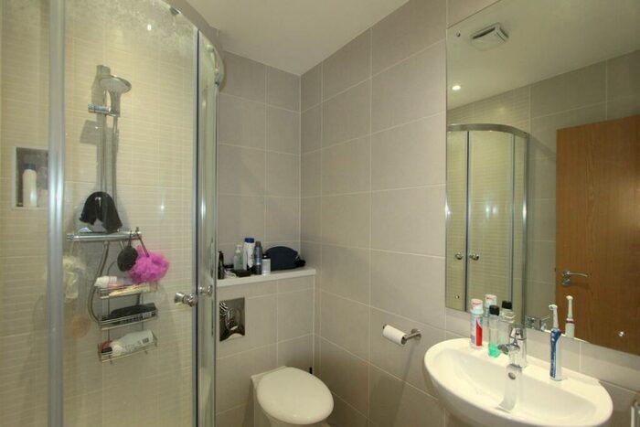 2 Bedroom Apartment To Rent In Waterside House, Milton Keynes, Milton Keynes, MK6